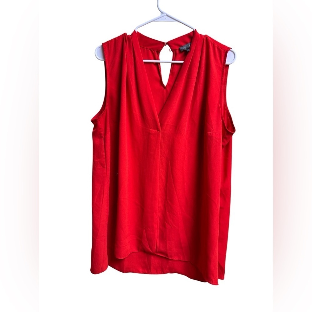 Vince Camuto Plus 1X Red Sleeveless Blouse Split Neck Keyhole Back Top
